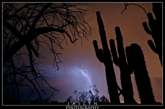 desert storm,lightning
