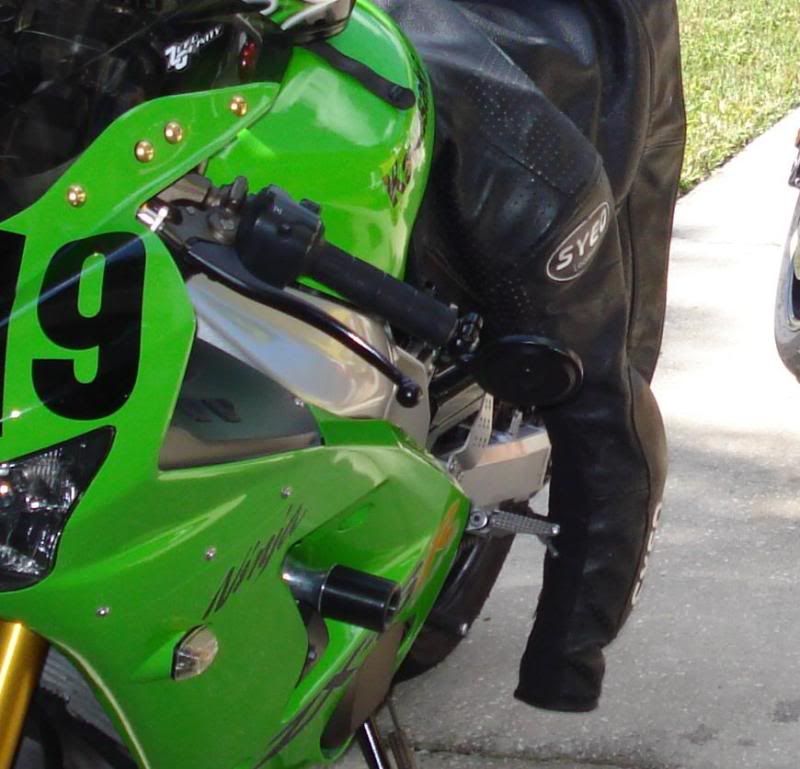 Any idea to Change the Mirrors of zx10r 2008 Kawasaki ZX10R Forum