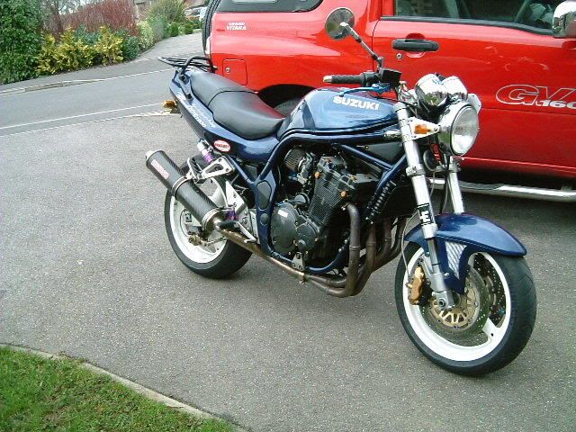 suzuki bandit 1100