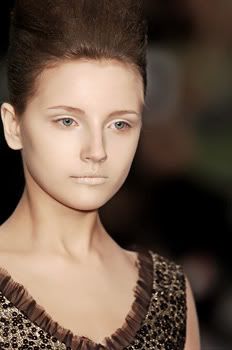 Ashley20Isham20bty20F620002.jpg