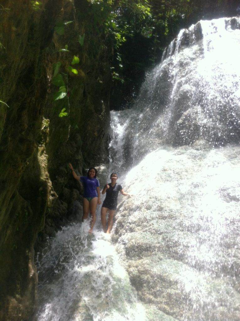 Aguinid Falls