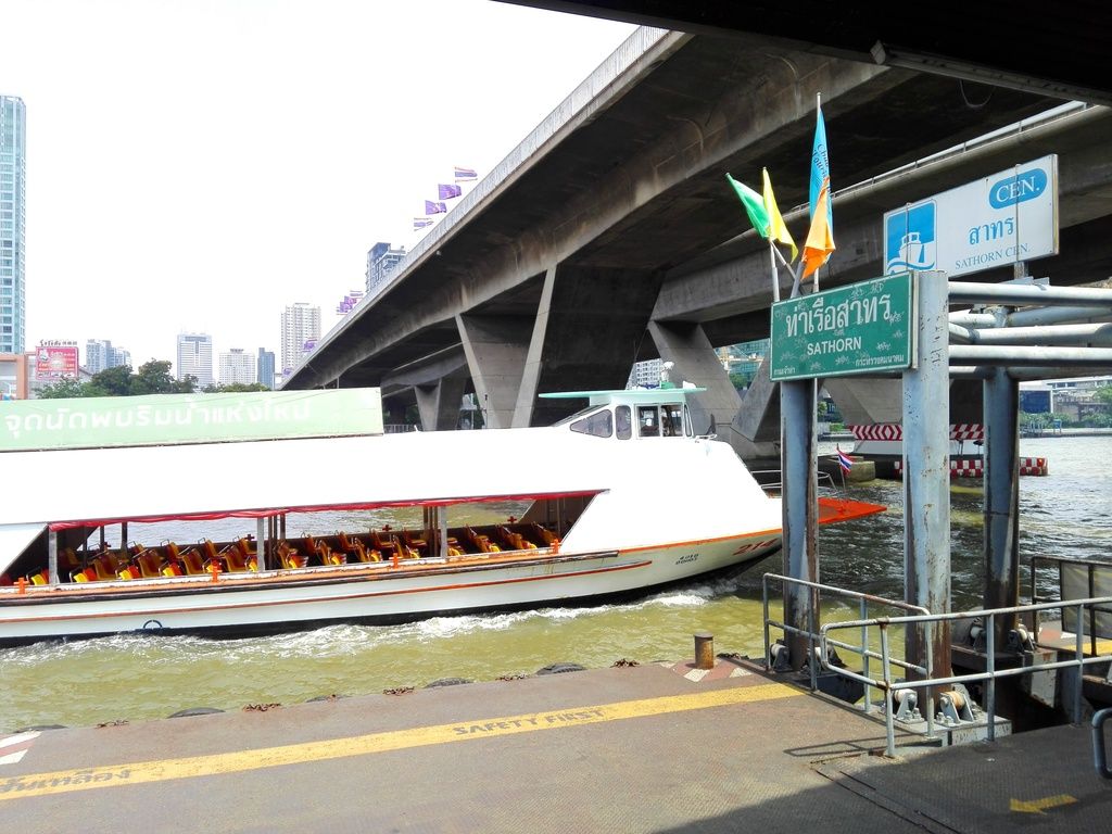  photo Sathorn Pier 2_zpsd935mu8u.jpg