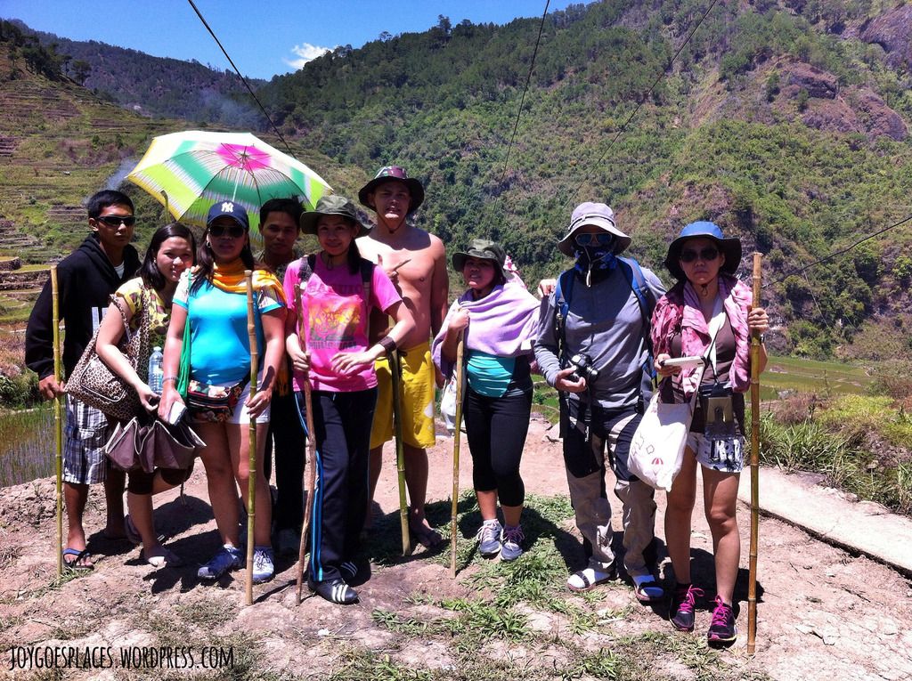 group photo to Bomok-od Falls