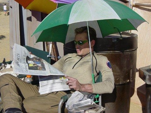ENT_032_setpic_Connor-paper_480_360.jpg