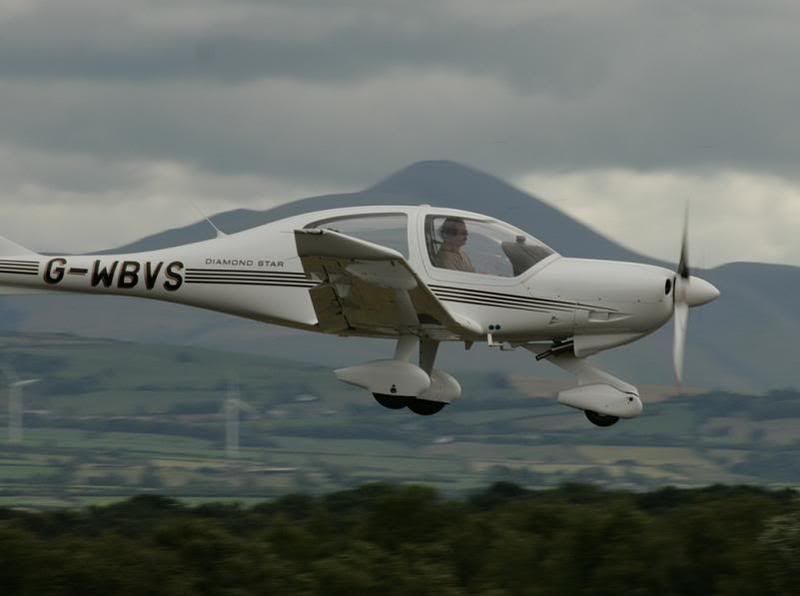 IMAGE: http://i34.photobucket.com/albums/d117/ADUK/G-WBVS.jpg