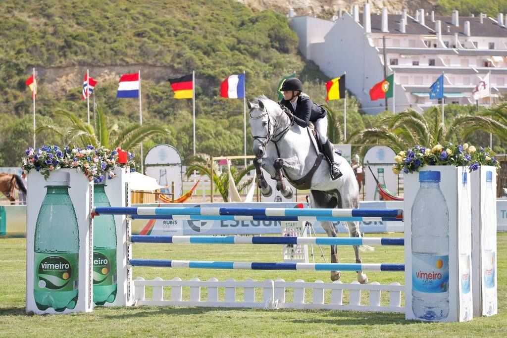 Mia Skrede i Portugal photo Caprino I_zpsou3o5wgk.jpg