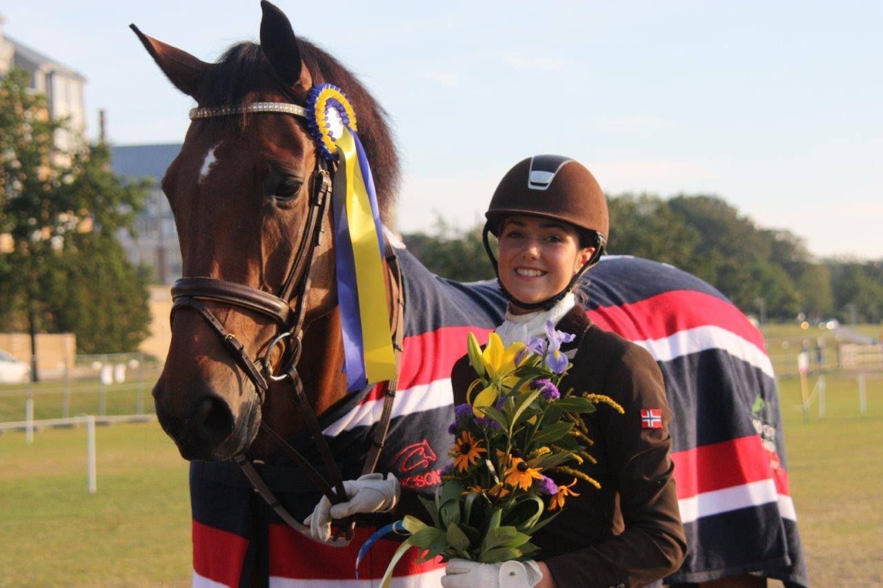 Talentprogram NRYF Catharina Lorentzen Lund photo Catharina Lorentzen Lund med Helios foto Connie Lorentzen_zpszpodobc0.jpg