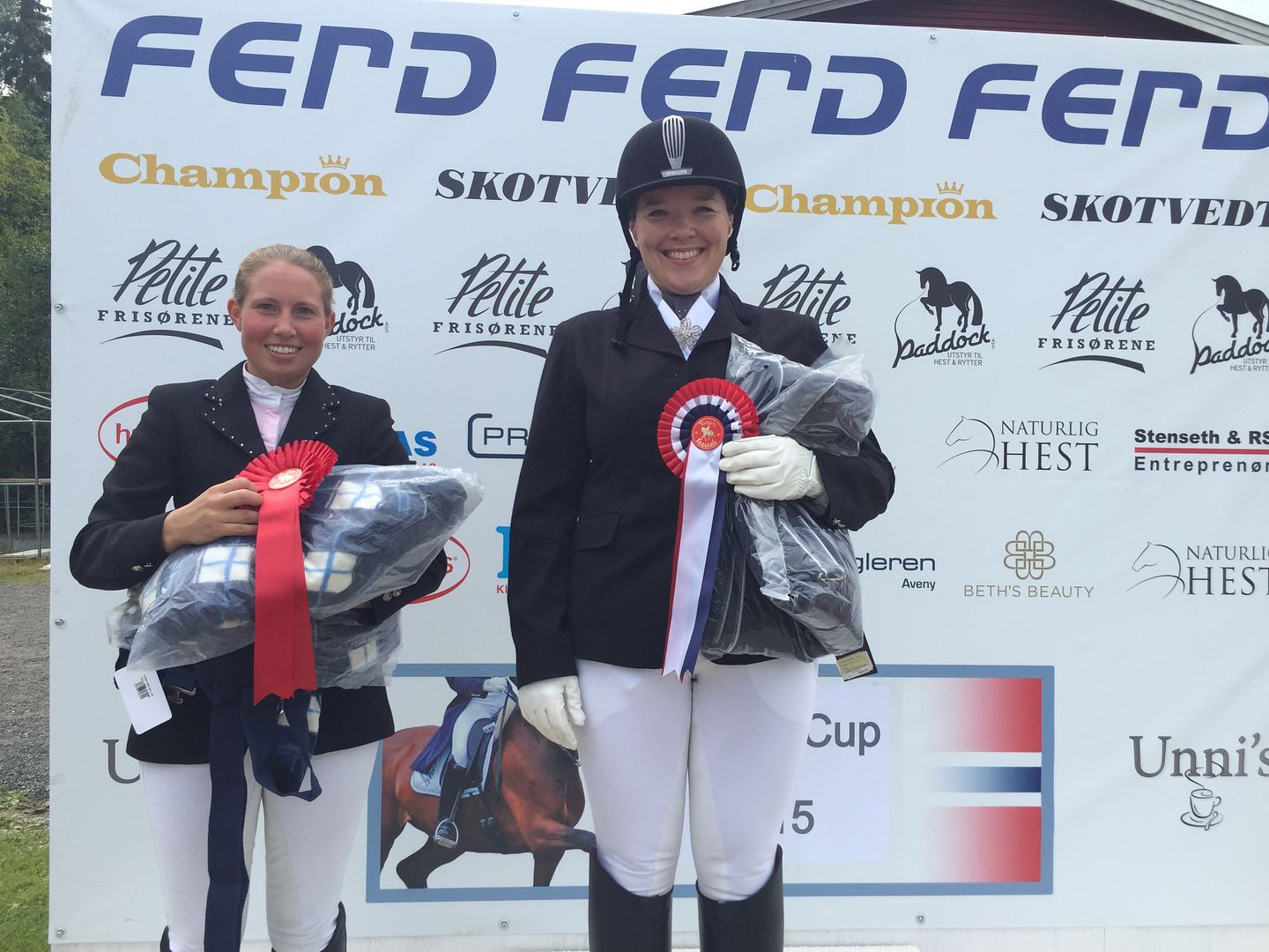 photo IMG_4283_zps32gfumxd.jpg