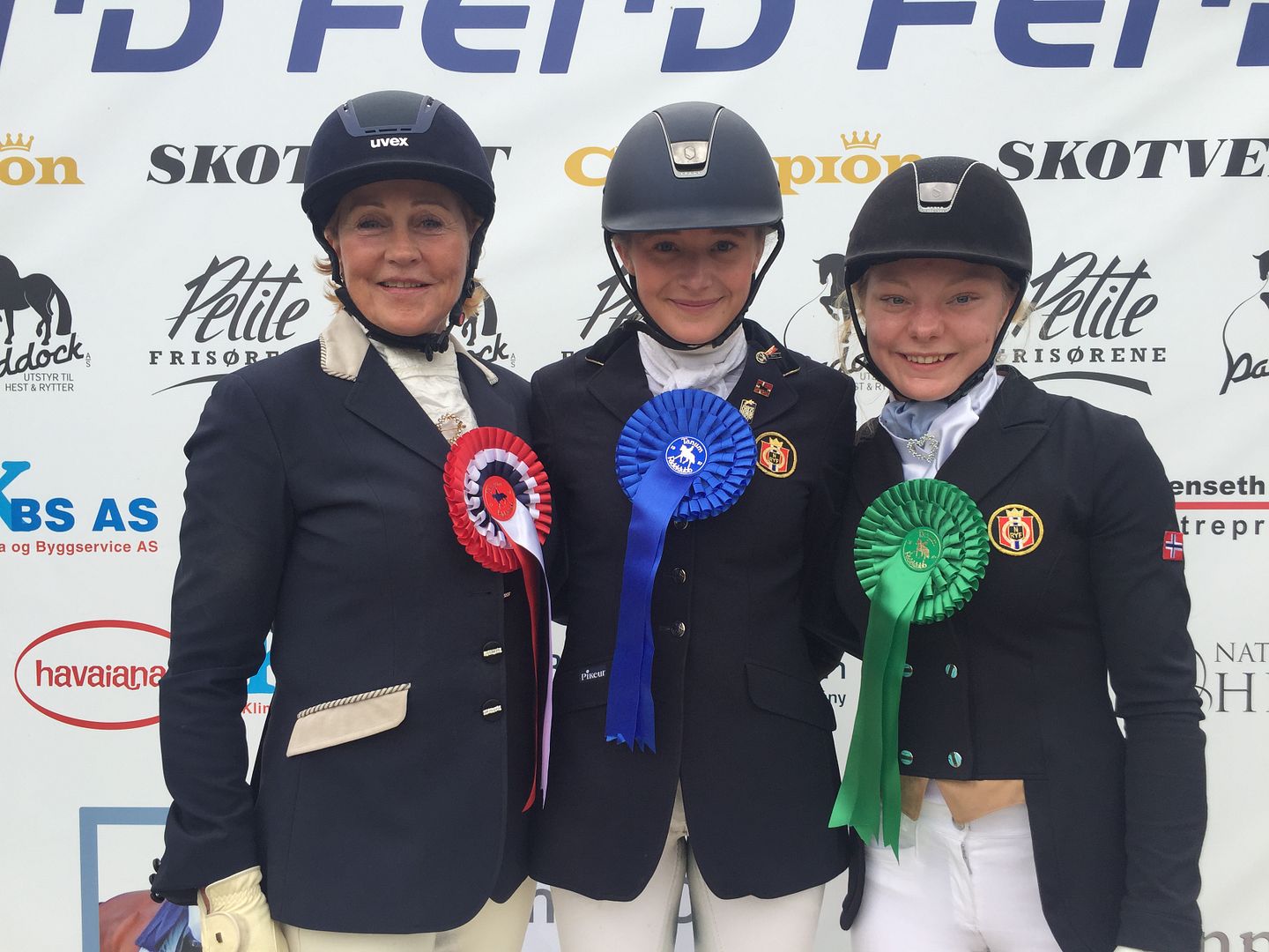 photo IMG_4292_zpslmopfajr.jpg