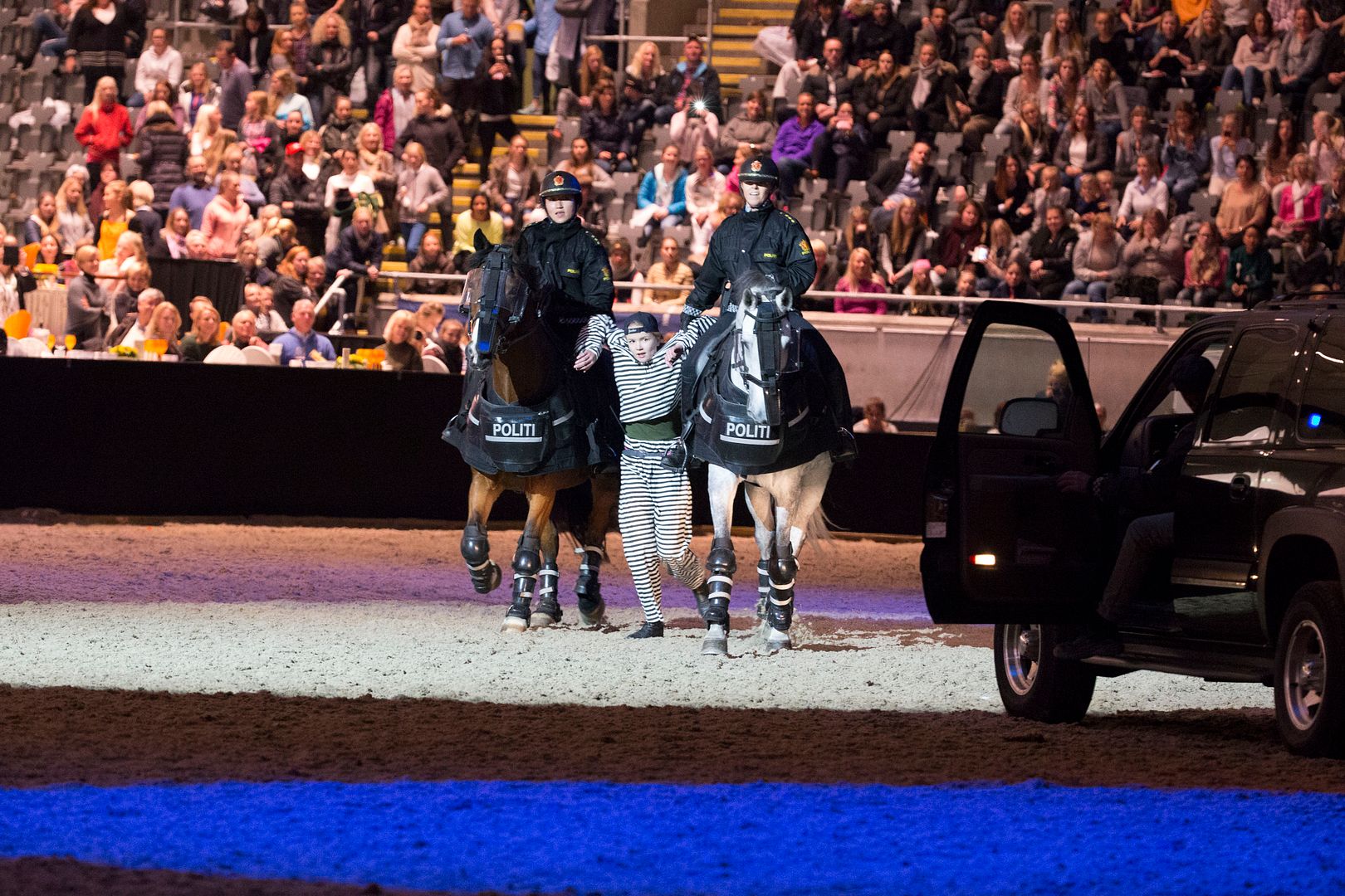 photo Jubileumsshow_74J2661_zpsamslu3bv.jpg