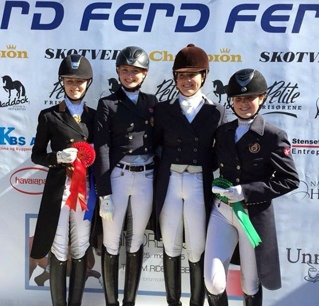  photo Juniorene_zpswq9injvo.jpg