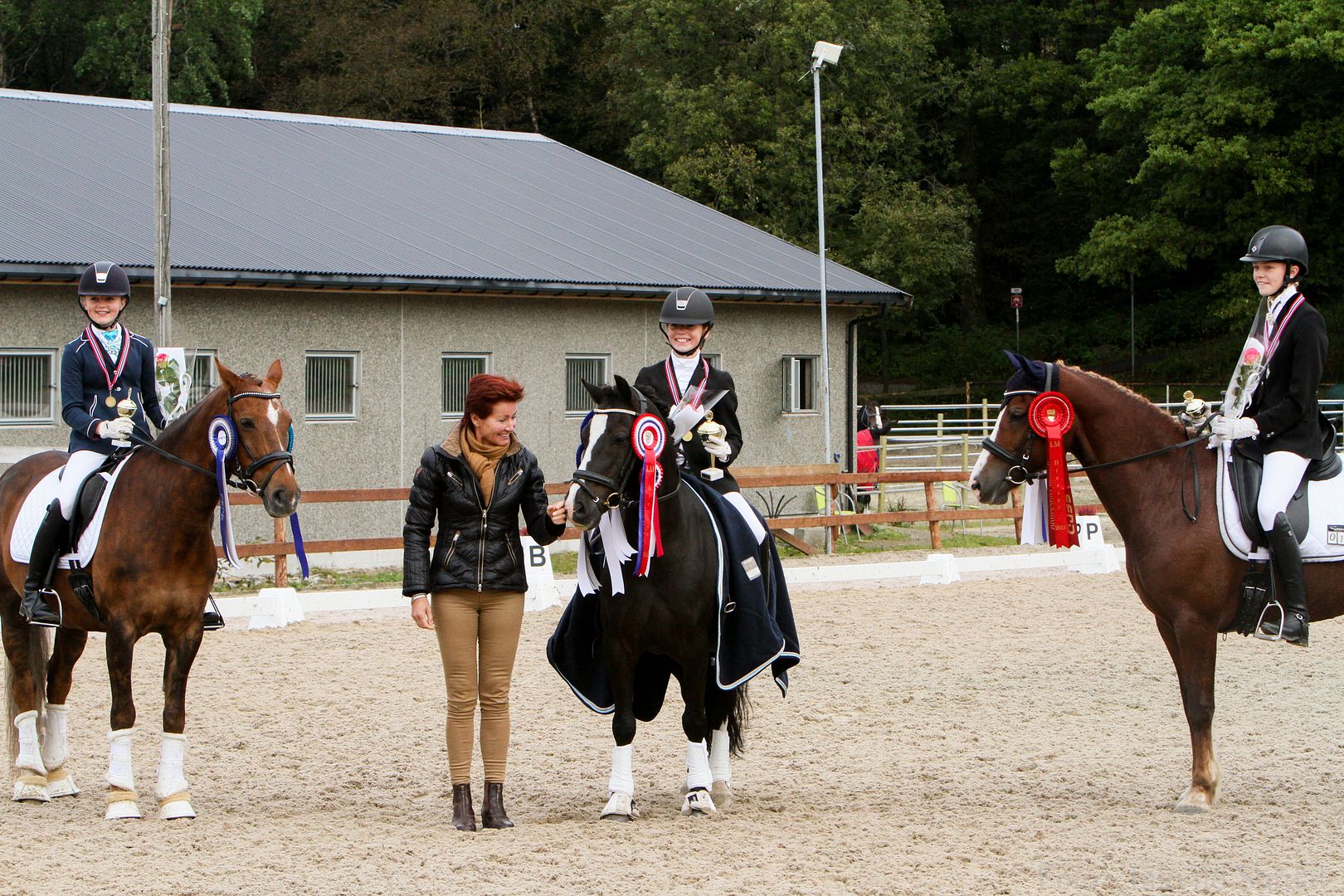 Ponni vinnere photo LM ponni vinnere__zpsvxkjxlmw.jpg