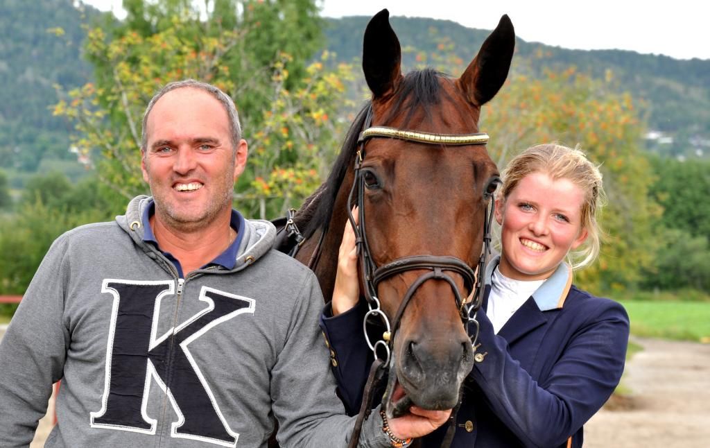  photo NM-sprang007_zpsff830d7c.jpg