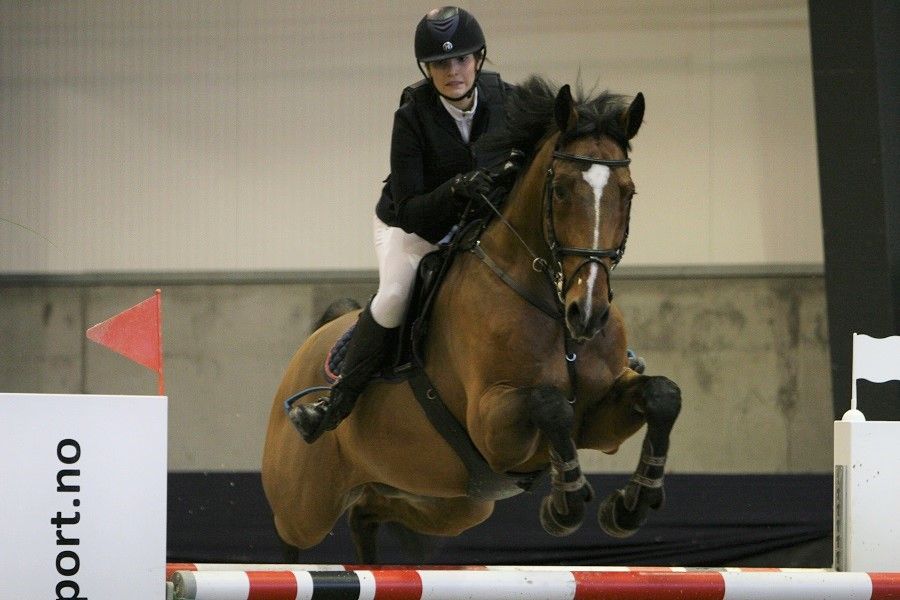 Nora Arnesen. Innendørs-NM for juniorer. Foto: Rebecca Ballestad-Mender photo Nora Arnesen_zpspsert0dw.jpg