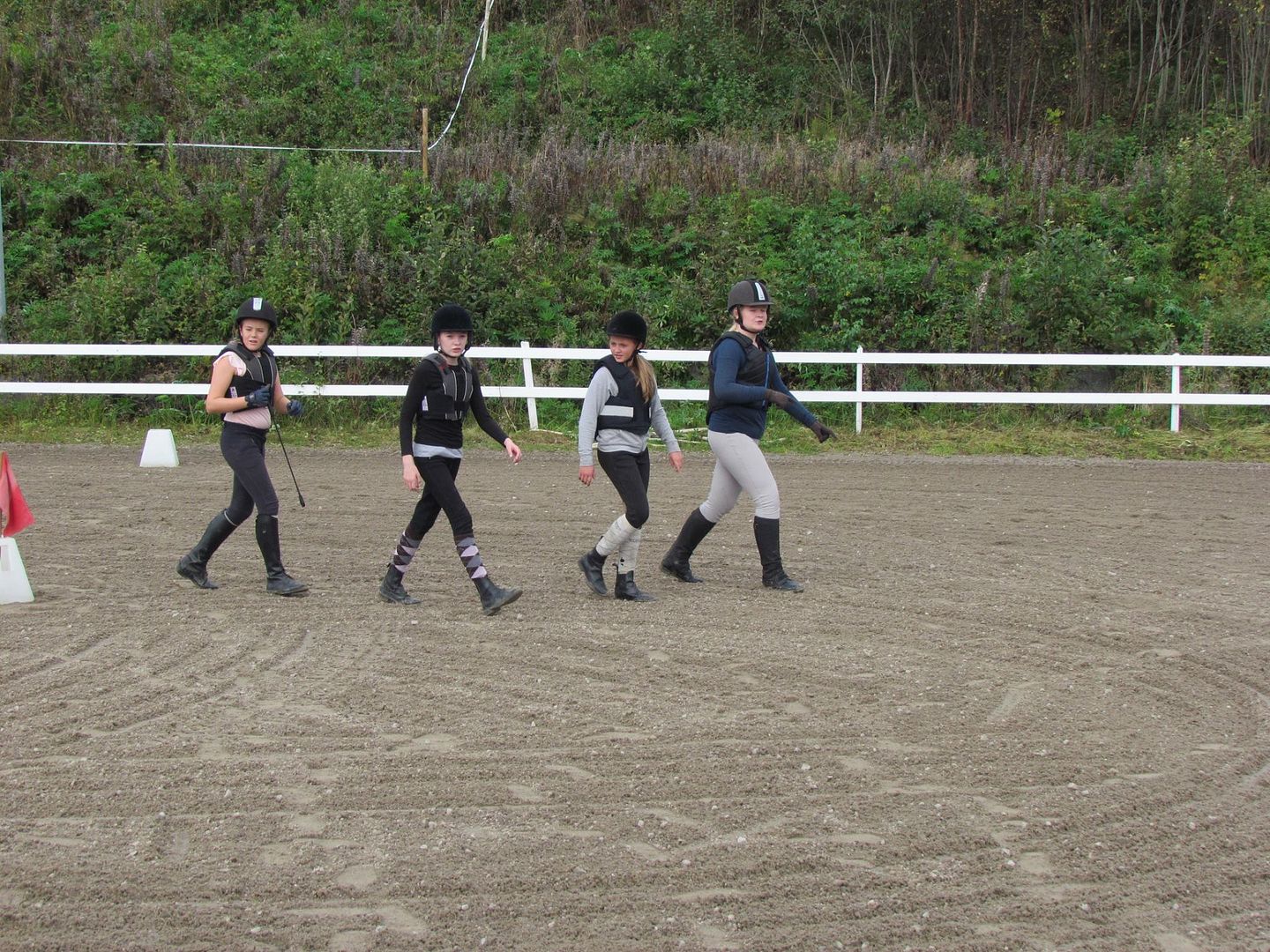 Rekruttene i 20cm går banen. photo Rekruttene i 20cm garingr banen_zpsfrvwwgdh.jpg