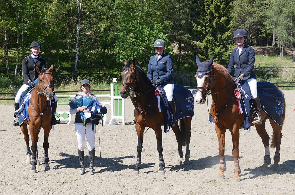 1. div photo Vinner 1. div_zpssym4c8ej.jpg