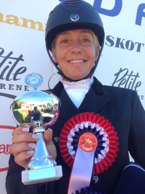 Foto: Elizabeth Farbrot photo bilde-3-3_zpslfkgydld.jpg