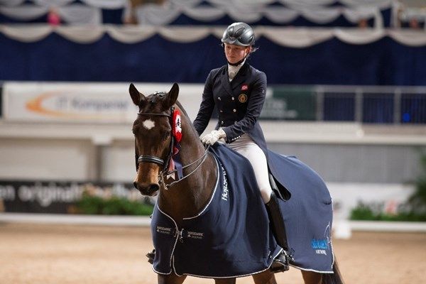  photo ravells_herkules_amalie_magnussen_k5w3863_zpsvsmdmuul.jpg