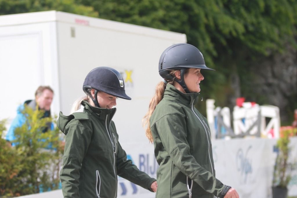  photo thumb_8S3A9148_1024_zpszinowhvp.jpg