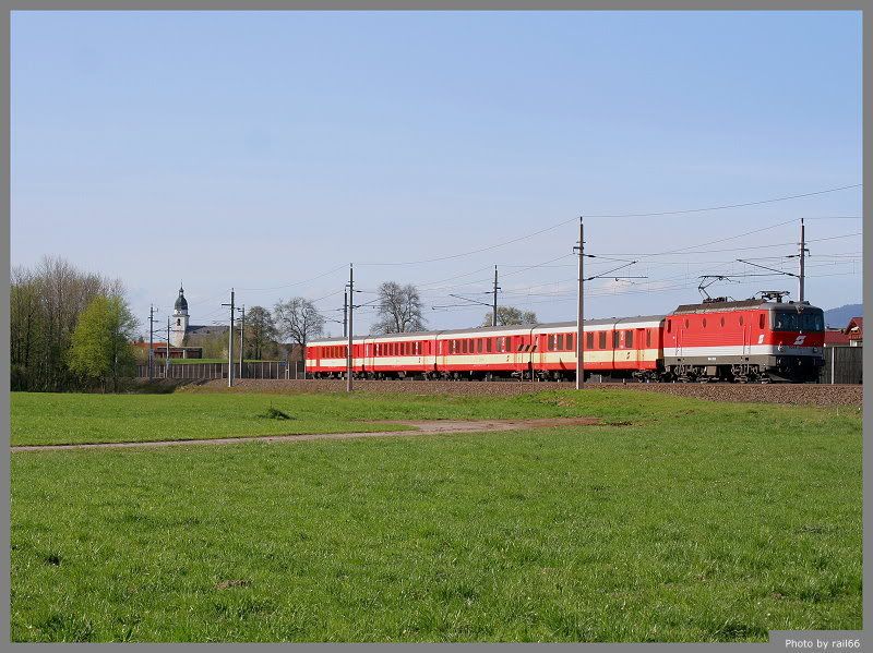 http://i34.photobucket.com/albums/d120/rail66/westbahn/salzburg/200_2083.jpg