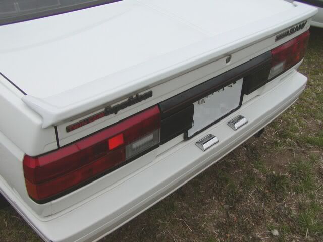  and power folding mirrors as well as the Nissan Sunny front grill