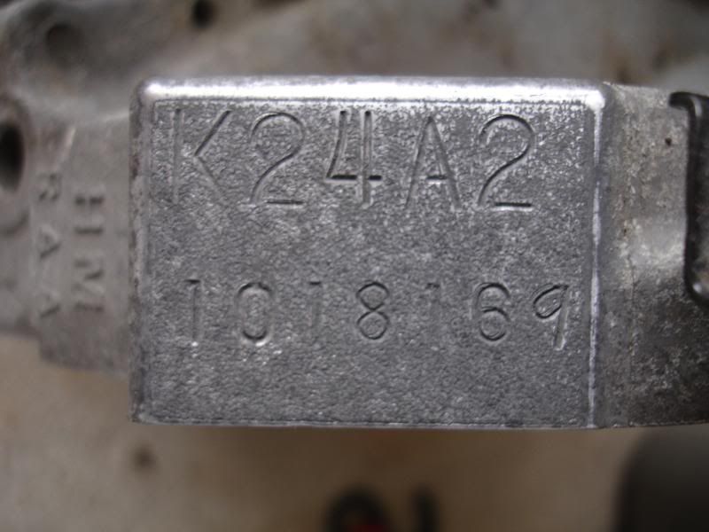 04 K24A2 Short block, Head, Intake Manifold, etc. Honda / Acura K20a