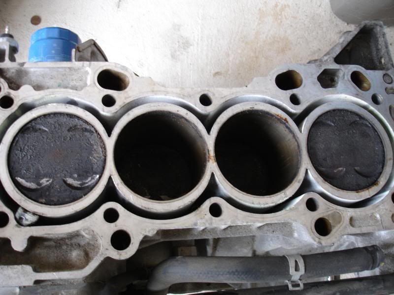 04 K24A2 Short block, Head, Intake Manifold, etc. Honda / Acura K20a