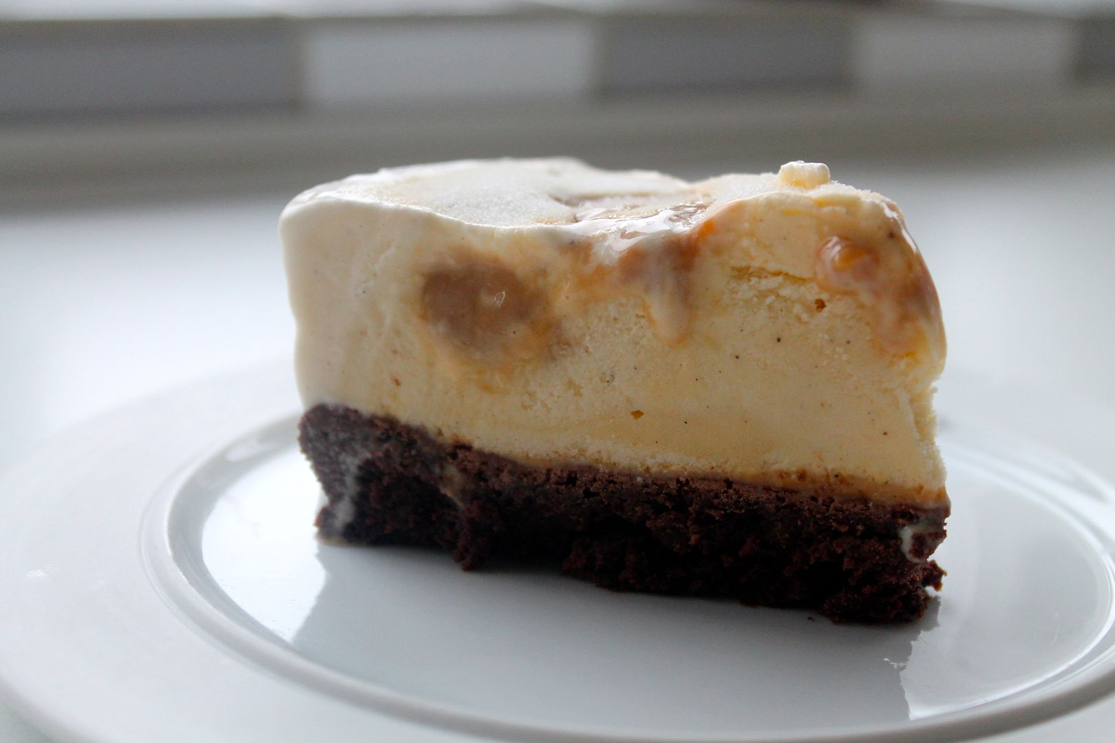 Islagkage med saltkaramel og browniebund AnnaMad blog