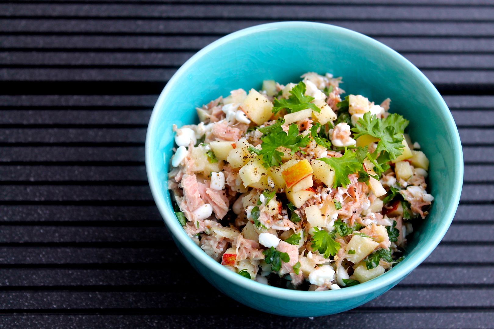 Tunsalat med hytteost, æble og persille AnnaMad blog