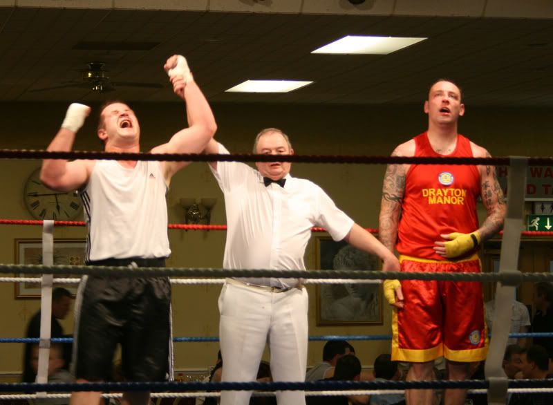 IMAGE: http://i34.photobucket.com/albums/d128/jdderbys/IMG_1120.jpg