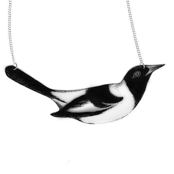 paraphenalia magpie