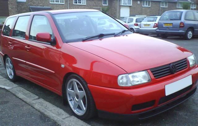 1997 Volkswagen Polo Variant. Had them on the Polo as well.
