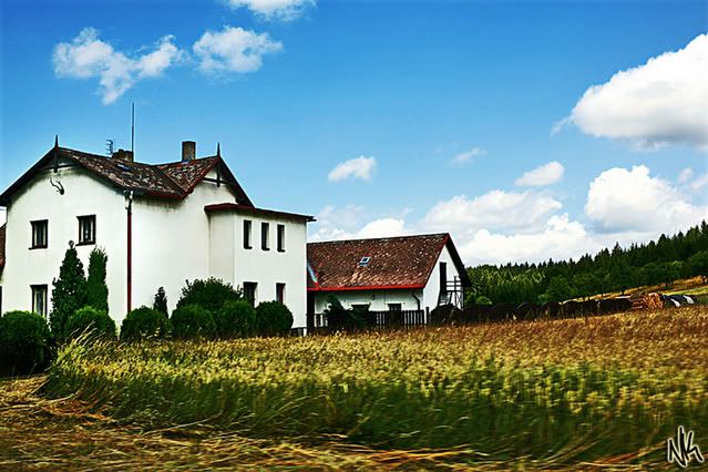 IMAGE: http://i34.photobucket.com/albums/d140/suuupra/IMG_8396c.jpg