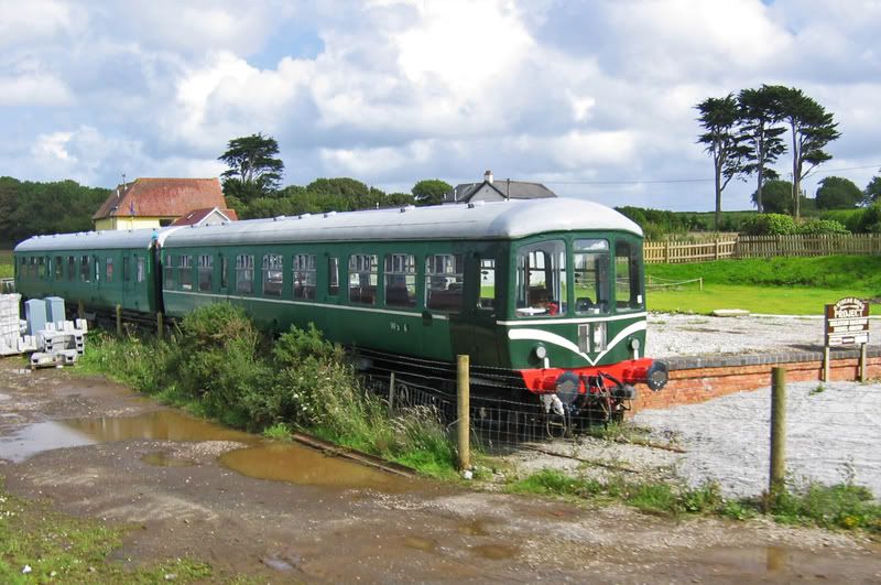 Englandsummer07970edit2.jpg