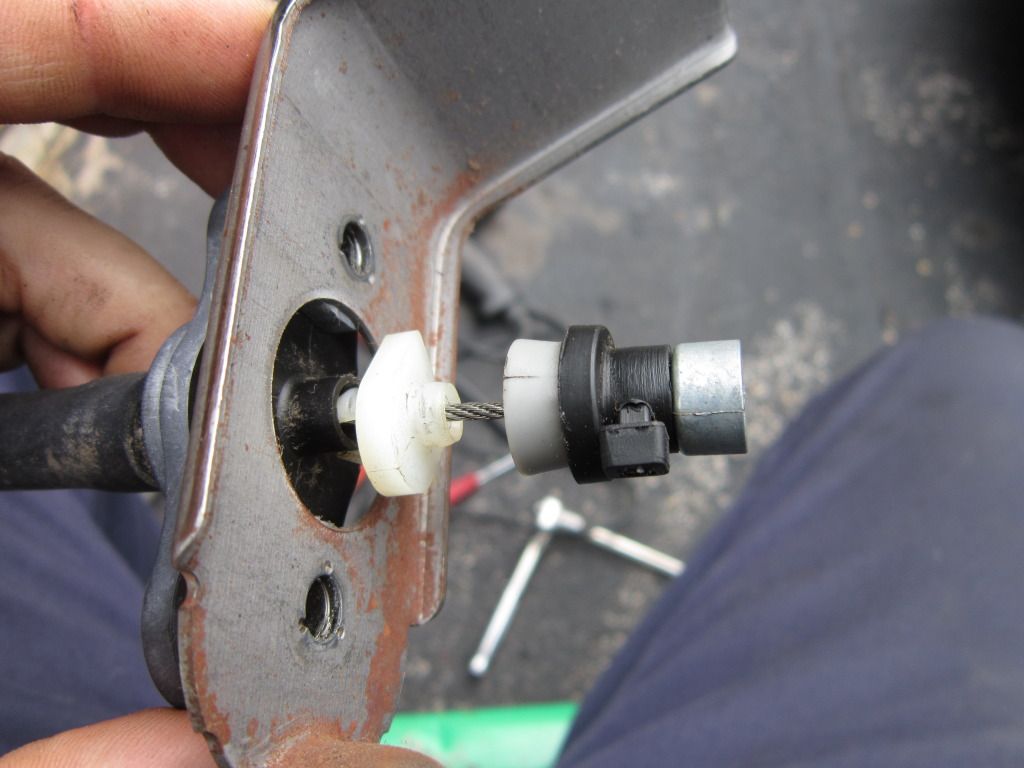 IS300 Throttle Cable Spacer Page 2 Lexus IS Forum