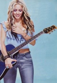 Shakira w/blu guitar