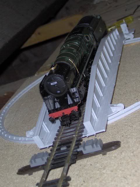 LT004.jpg