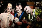 http://i34.photobucket.com/albums/d146/NewYearTikiNightmare/th_8770a.jpg