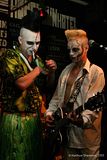 http://i34.photobucket.com/albums/d146/NewYearTikiNightmare/th_8822.jpg