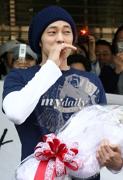 *~so Ji Sub Discharged From The Army Today!*~ - k-entertainment general