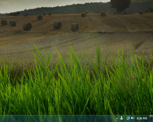 [PokeCommunity.com] Post Your Desktop