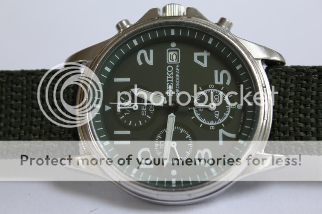 FS: Seiko 7T92-0BB0 Chronograph Green dial watch @ £55 | The Watch Site